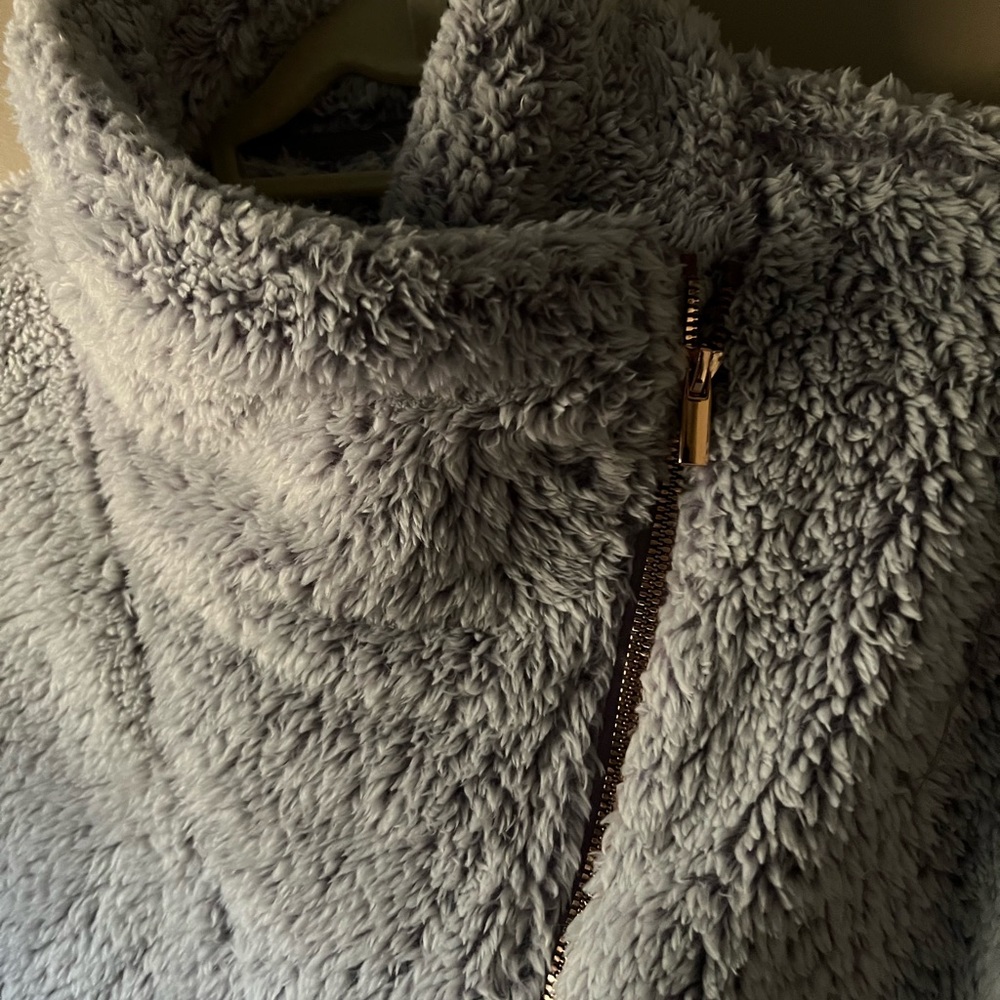 Soft Pullover - image 3